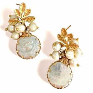 Natural Pearl Hollow Gold Leaf Drop Earrings